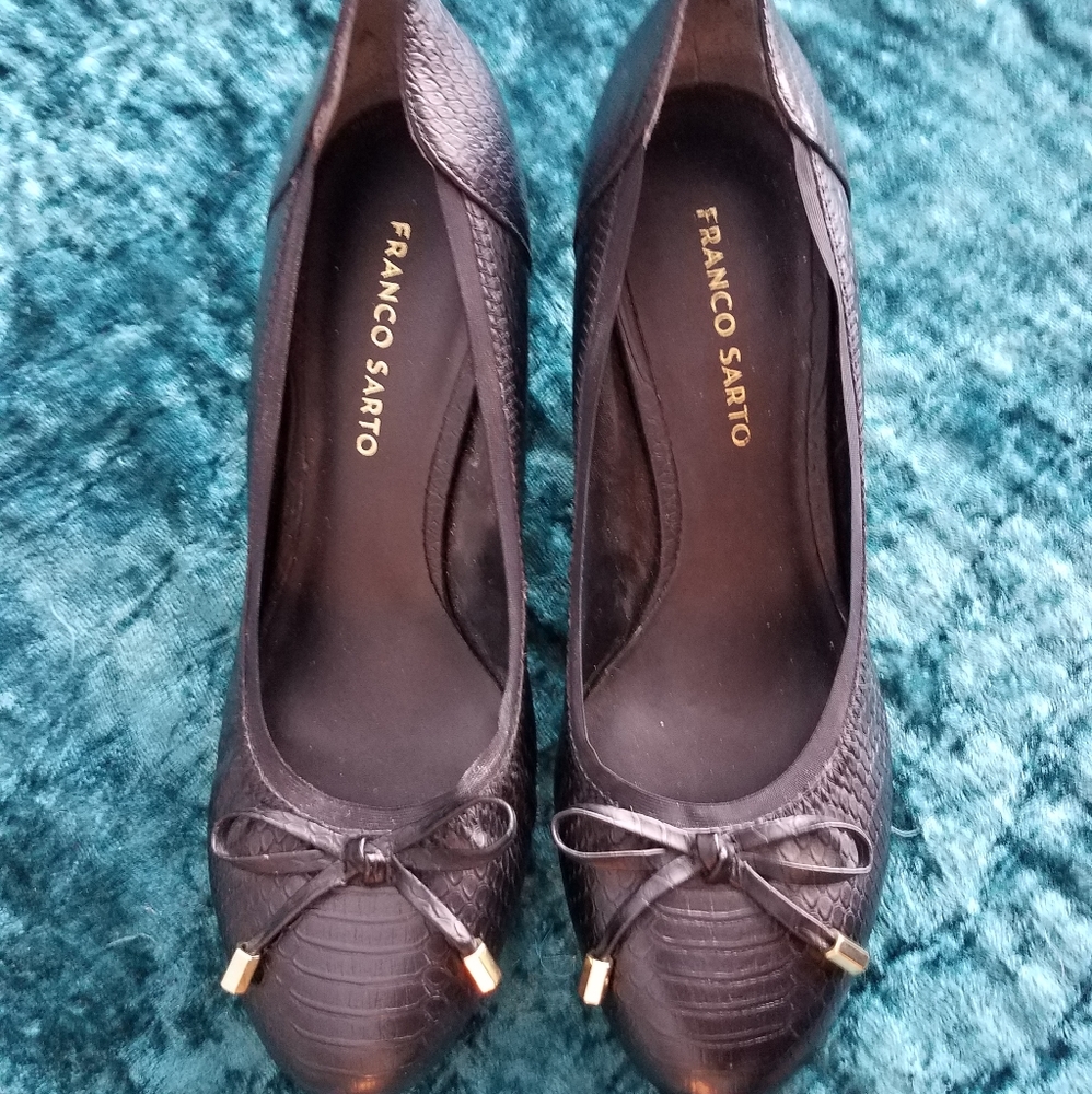Franco Sarto Pumps